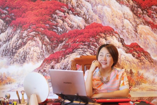 数字音视工程网 | 专访银河官网掌舵人龙平芳：登高望远天地阔，肝胆相照一心同